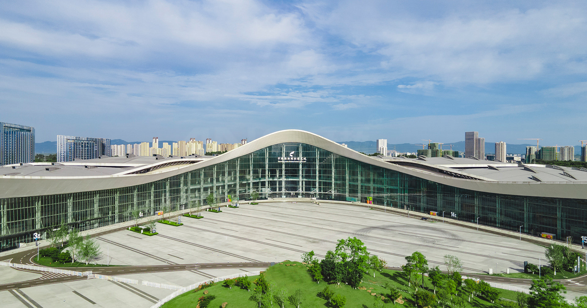 中國西部國際博覽城(四川省成都市天府新區(qū)福州路東段88號)